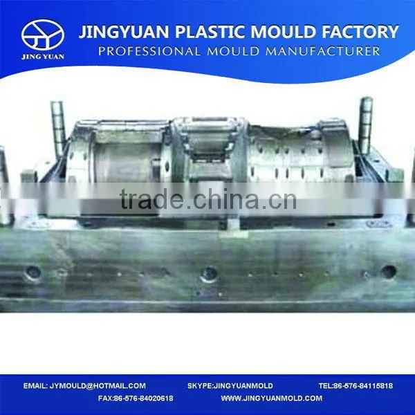 Cost price Discount plastic injection auto taillight mould