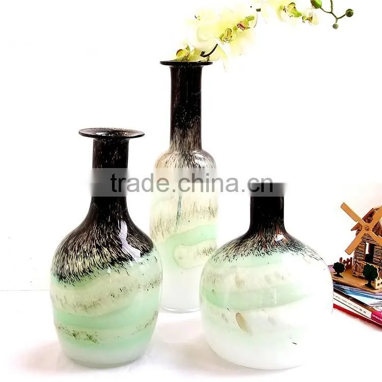 China Supplier Selling Arts and Crafts Murano Glass Vase for Home Decoration