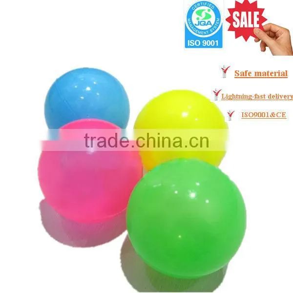 Light Weight PE Plastic Ball