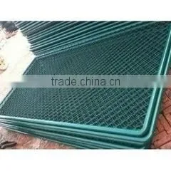 nature pressure treated wood type and metal frame material chain link fence