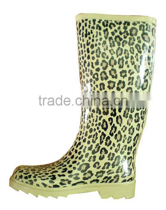 purple rubber plain rain boots with zipper