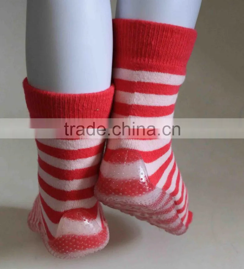 Rubber sole baby striped jacquard sock shoes