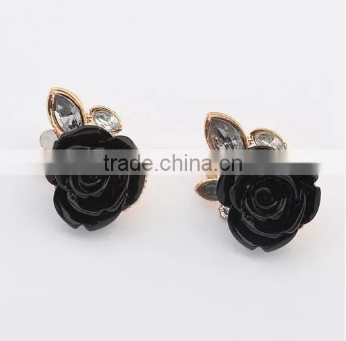 Retro rose flower alloy lady sut earring