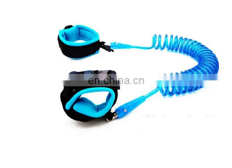 New design recommended Anti-Lost Wrist Link Safety Harnthe belt combination lock children lost with wire traction rope belt