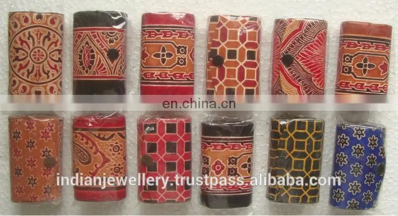 Embossed leather lipstick cosmetic mirror case manufacturer exporter