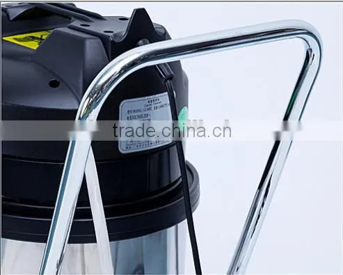 carpet cleaner and extractor