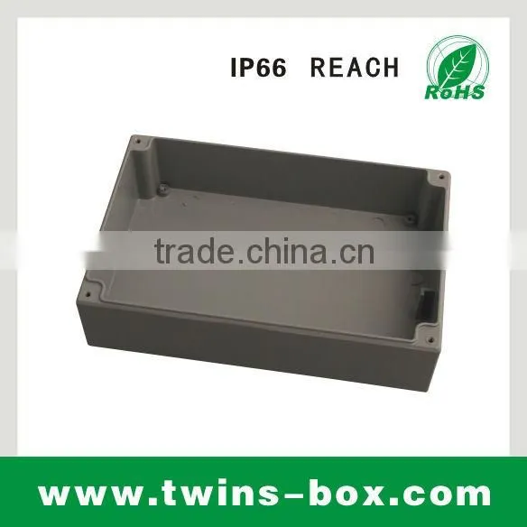 underground electrical control boxes