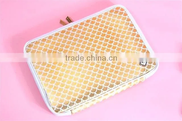 quilted laptop sleeve