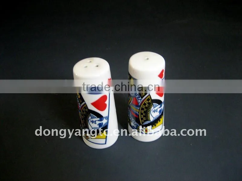 Ceramic seasoning bottle