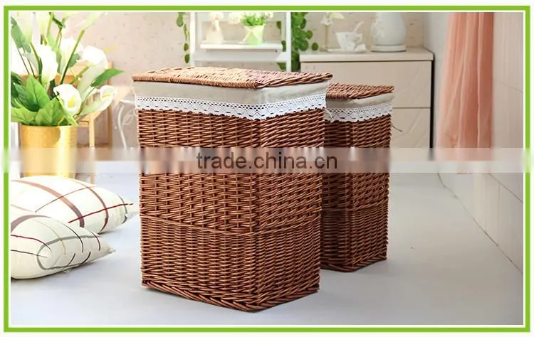 sets 2 whole willow material laundry basket with lid with lining with handls on the side of the basket