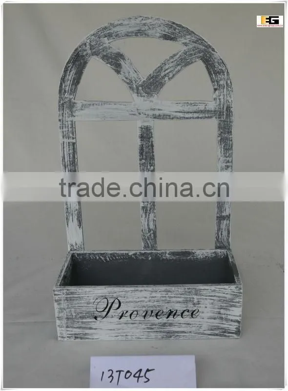 HANGING WOODEN FLOWER BASKETS