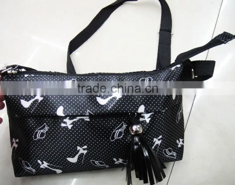 Ladies cosmetic fancy bag