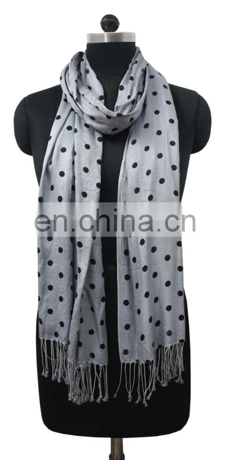 Silk printed shawl with polka dot