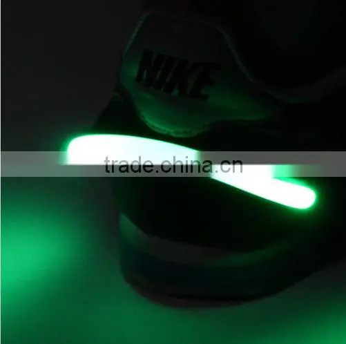 Portable Bike Cycling Sports Shoes Wrist Safety Signal LED Light Clip Free Shipping