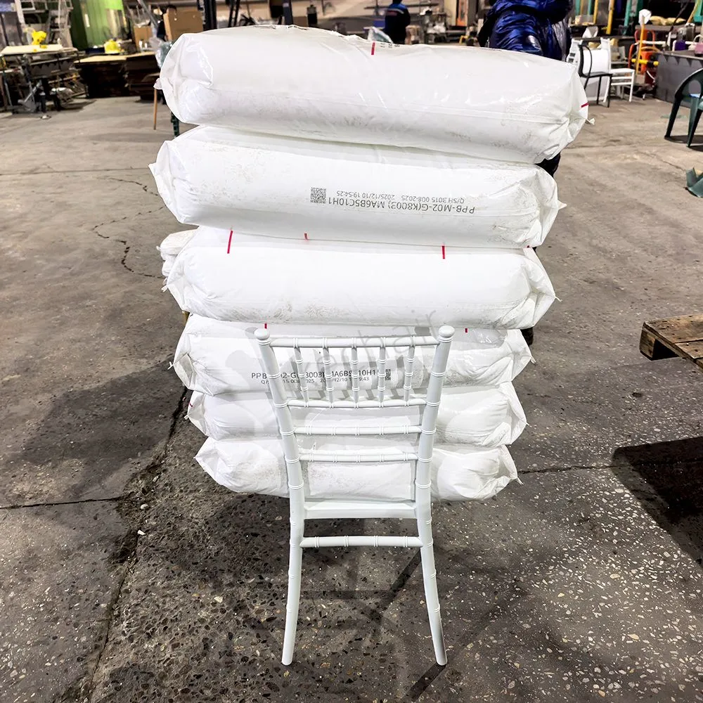 Plastic-chair23.jpg.webp