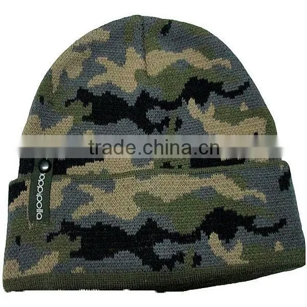 Custom camouflage jacquared knitted beanie