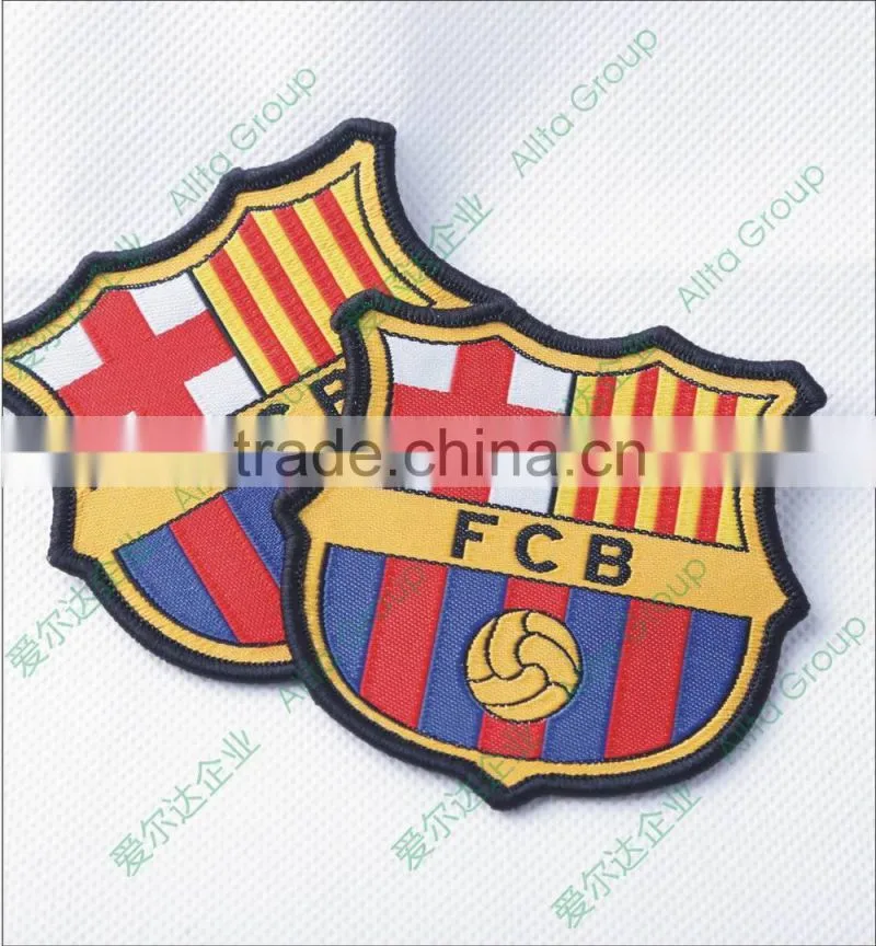Customized round embroidered patch for kids lovely