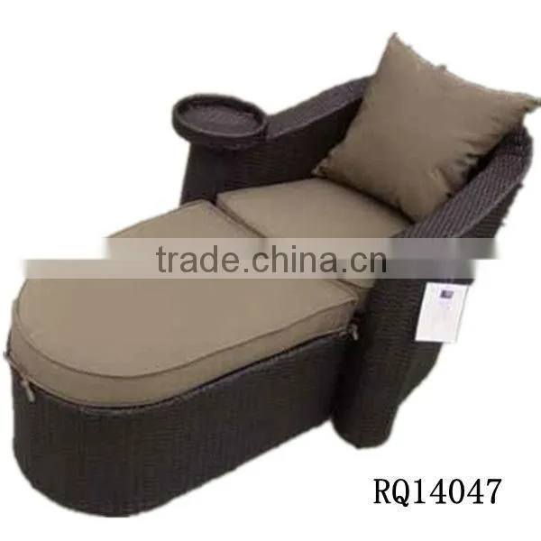 High Quality Rattan Sunbed PE Rattan With Cushion