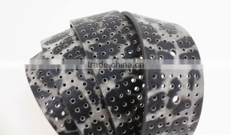 2015 Designer Fashion Women's leopard pointed Plain Pierced belt with Fuax leather factory china