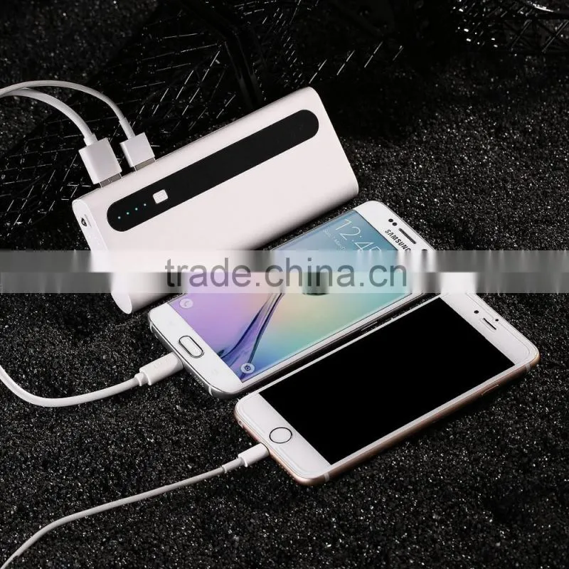 Portable Solar Power Bank 10000mah high capacity power bank, battery charger for Mobile phone /pad/camera