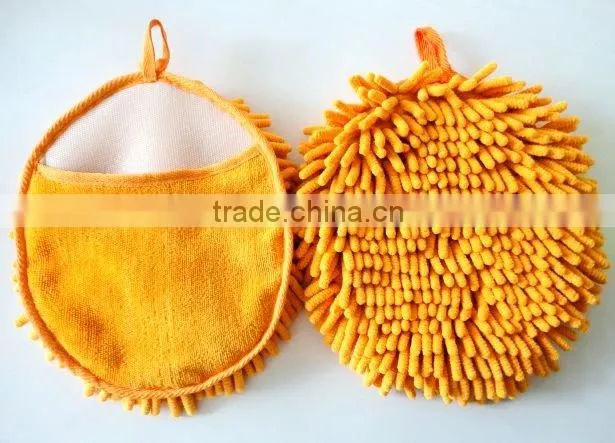 microfiber cleaning mitt
