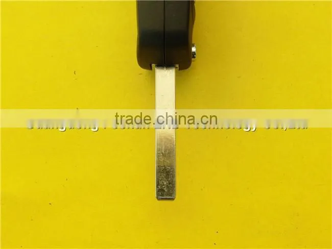 2 buttons flip remote key for Chevrolet Cruze HU100 blade