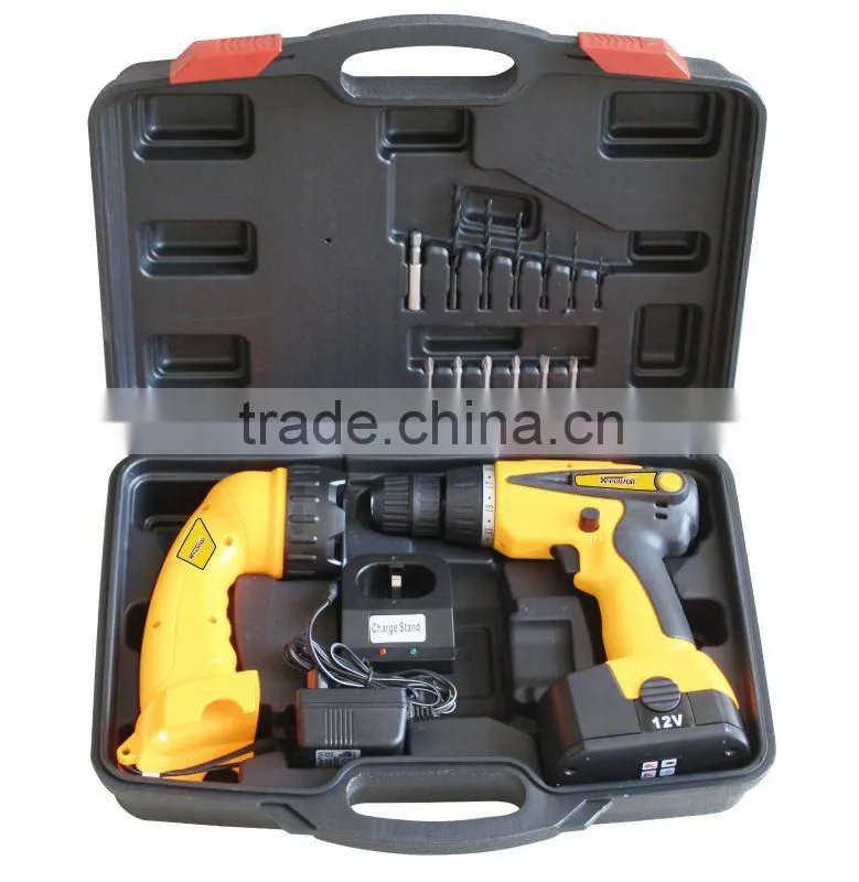 18Volt cordless drill and flash light set