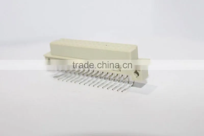 DIN 41612 3 row 32 pin right angle female type