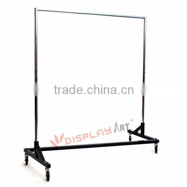 Z Style Floor Display Stand for Clothing