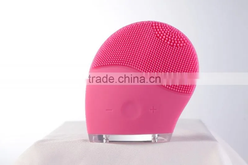 Travel use good quality silicone sonic vibration soft brush by women and man with CE certification