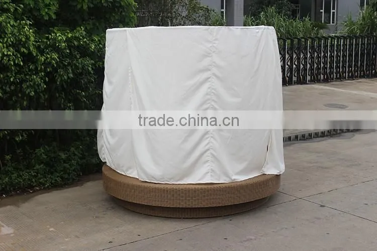 Fancy Contemporary Theme Hotel Wicker Round Beds