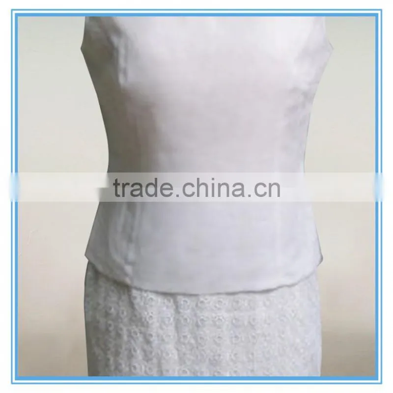 Fashion White Embroidered Design 3-Piece Skirt And Blouse Sets