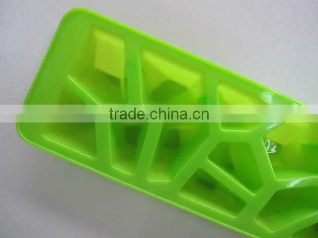 rock shape ice cube tray