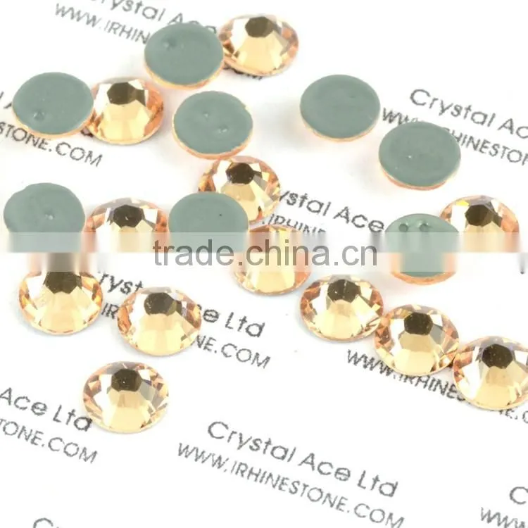 Cheaper Strass Crystal Stone, Transfer Strass Rhinestone, Hot-Fix Strass, Iron-on Strass for Clothing