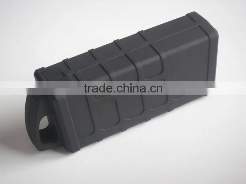 10000mAH portable jump starter (SPB5030)