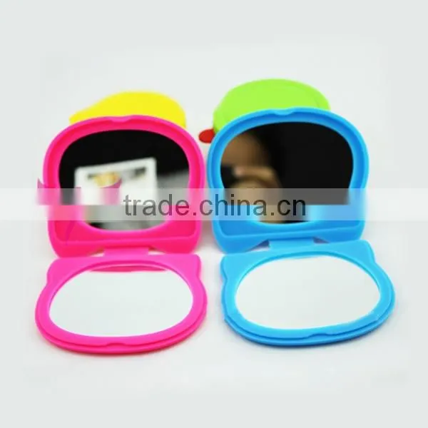 Custom foldable small pocket hand mirror made with silicone