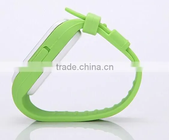 GPS services SOS alarm wrist watch gps tracking device for kids