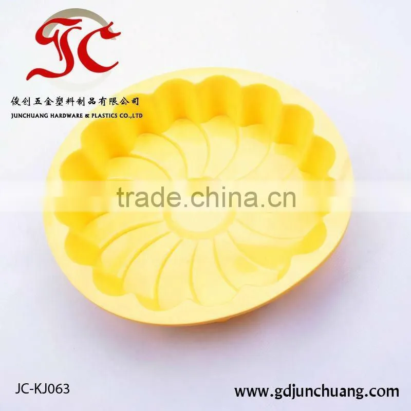 Most popular cake plate baking utensils