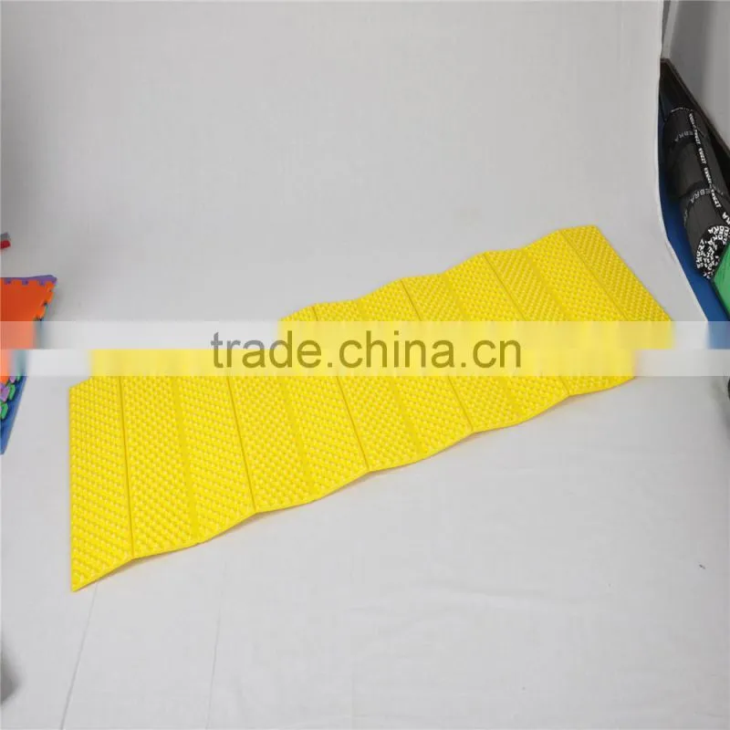 Sanhong Waterproof Outdoor Mat- Folding Portable XPE Foam Camp Mat/Lightweight Sleeping Pad