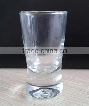 Cocktail dessert shot glass welcomed