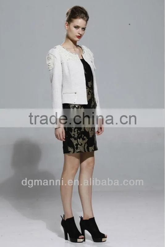 White Worsted Jacket With Flowers And Beads On Shoulder