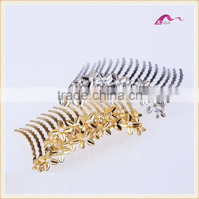 Fancy Metal Pearl Flower Hair Comb For Bridal Hair Accessories