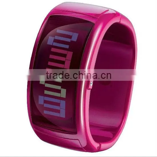 Hot plastic ODM bracelet led watch
