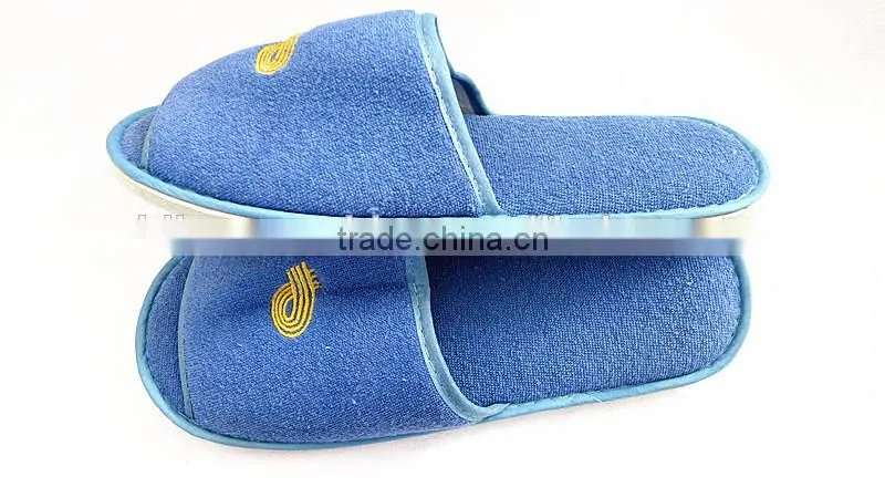 Disposable Hotel Slippers Machine Washable Blue Color Terry Towel Hotel Slippers