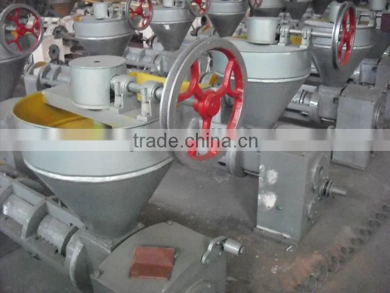 Multifunctional coconut/palm/vegetable/soybean oil press machine