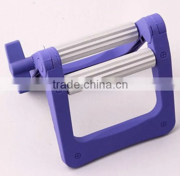 toothpaste tube squeezer