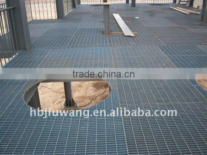 Metal platform bar grating