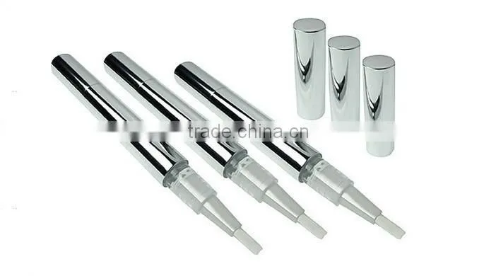 Twist soft brush and Anti leaking teeth whitening pen