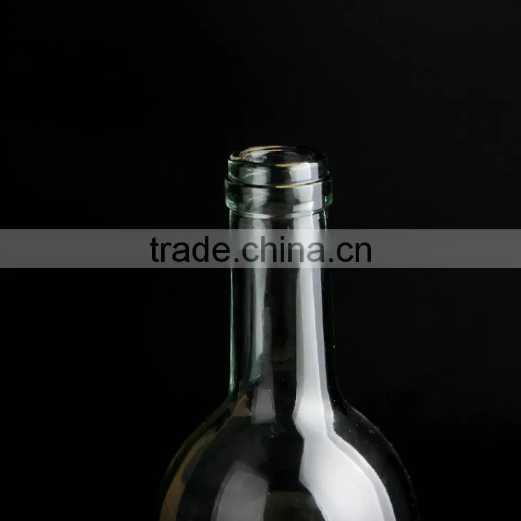 Alibaba hot products 750ml Manufacturers wholesale wine bottle glass