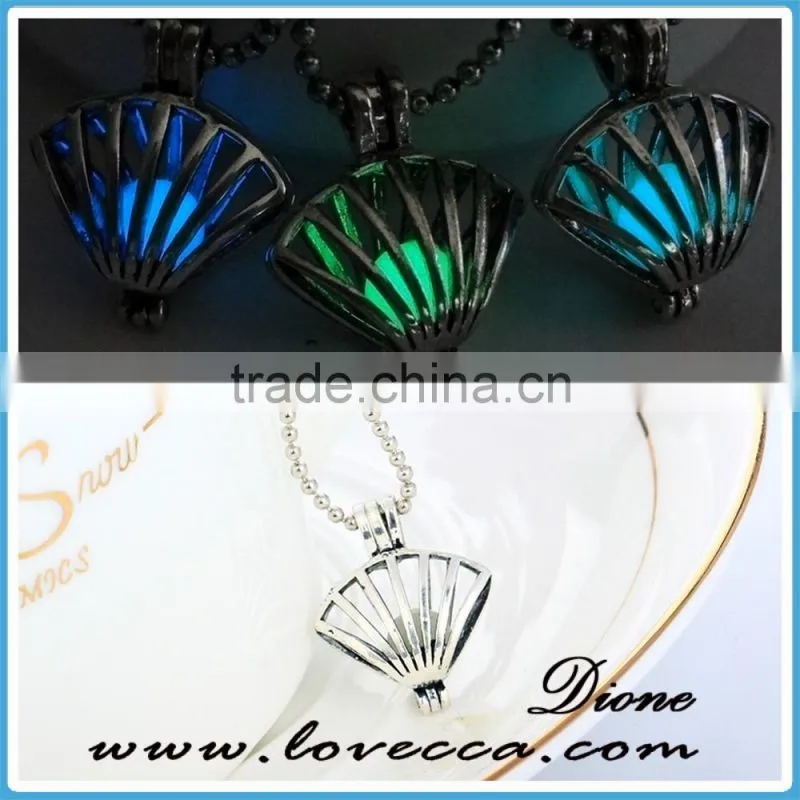Brass material ladies jewelry luminous necklace pendant glowing in the dark